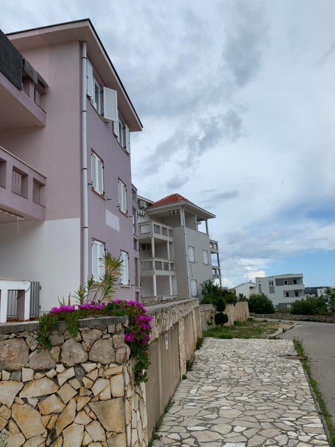 Apartments Mat Новалья Экстерьер фото